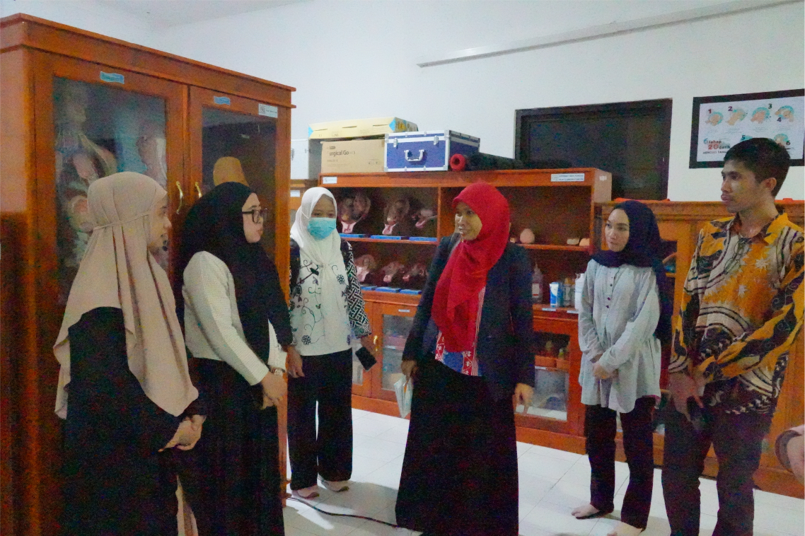 Pengecekan Lab Kesehatan