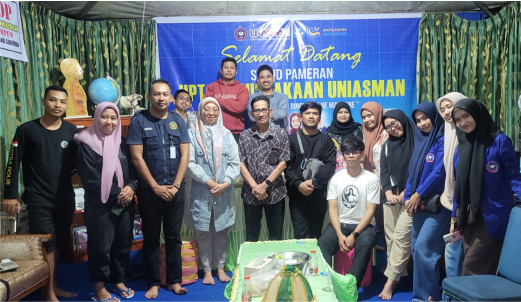 Mahasiswa dan Staf